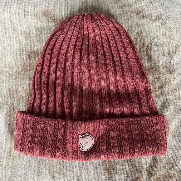 Fjall Raven Byron cuff tuque-like new - Picture 1 of 6